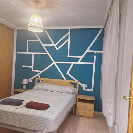 Apartment Modern 3mins Walk To Playa Del Cura *